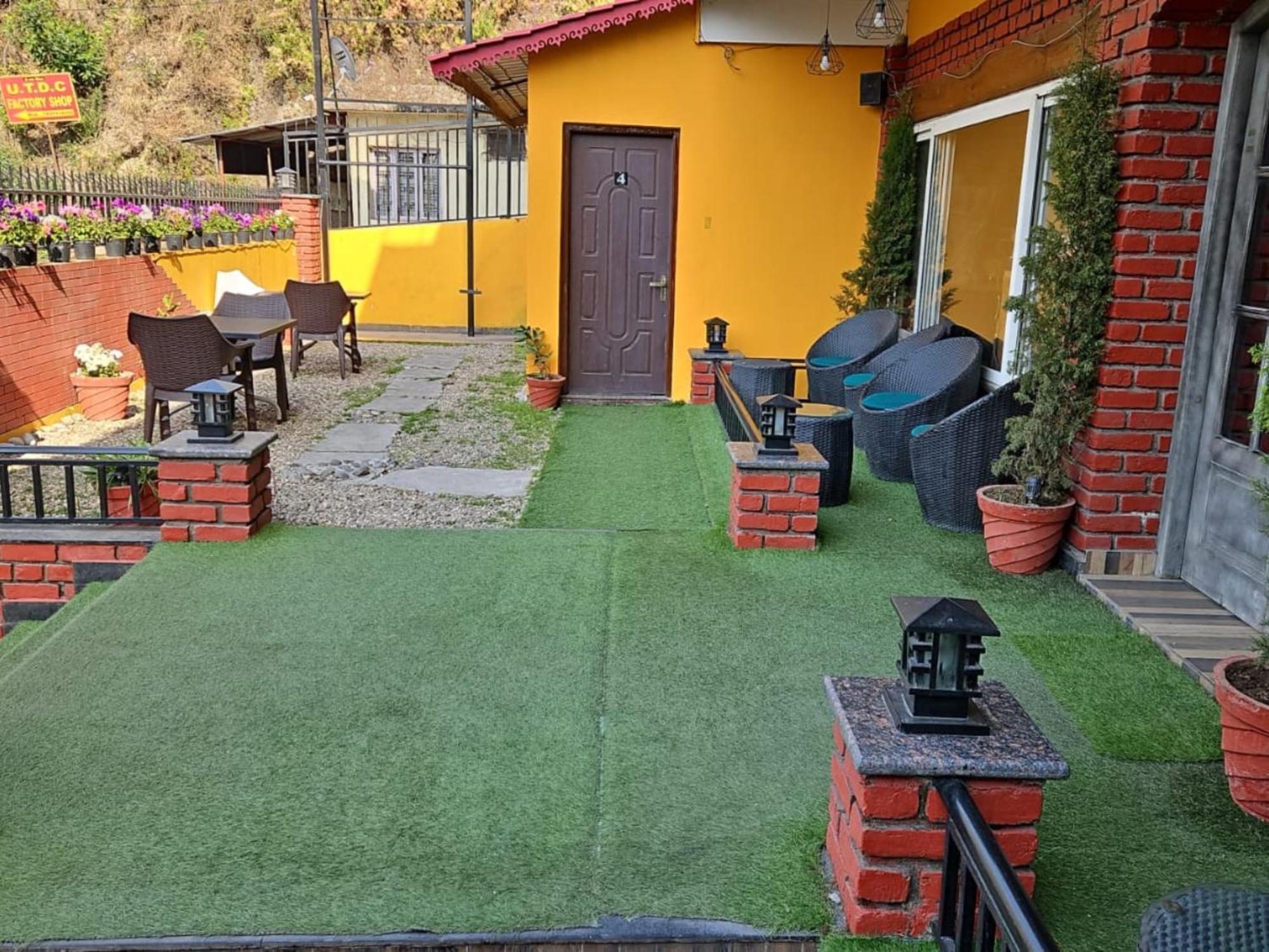 Nirvana Mussoorie Exterior photo